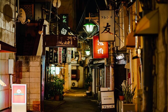 Takasaki Bar-Hopping Tour with Rooftop Bath Hotel Stay - Stop two: meeting the people behind the counter