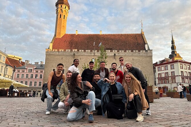 Tallinn Old Town Bar-Hopping - free shots, discounts & club - Key points at a glance