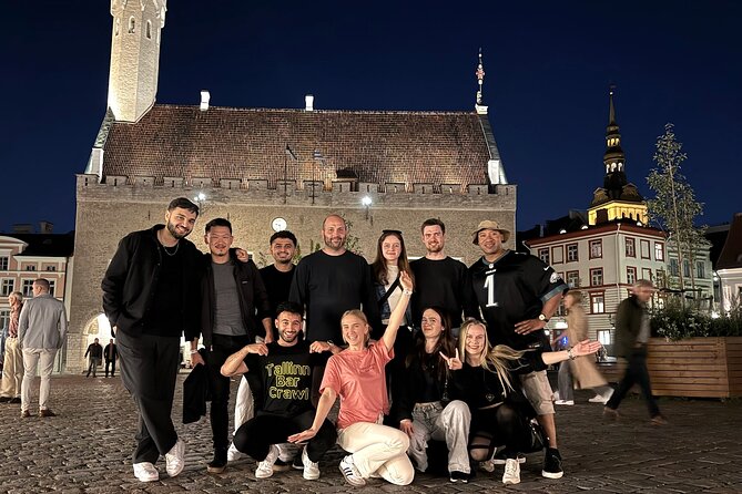 Tallinn Old Town Bar-Hopping - free shots, discounts & club - Party games at Ukskoik Bar