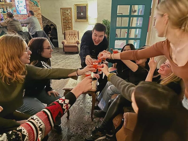 Tallinn: Telliskivi Bar Crawl with games, drinks, discounts - Timing, clothes, and practical preparation