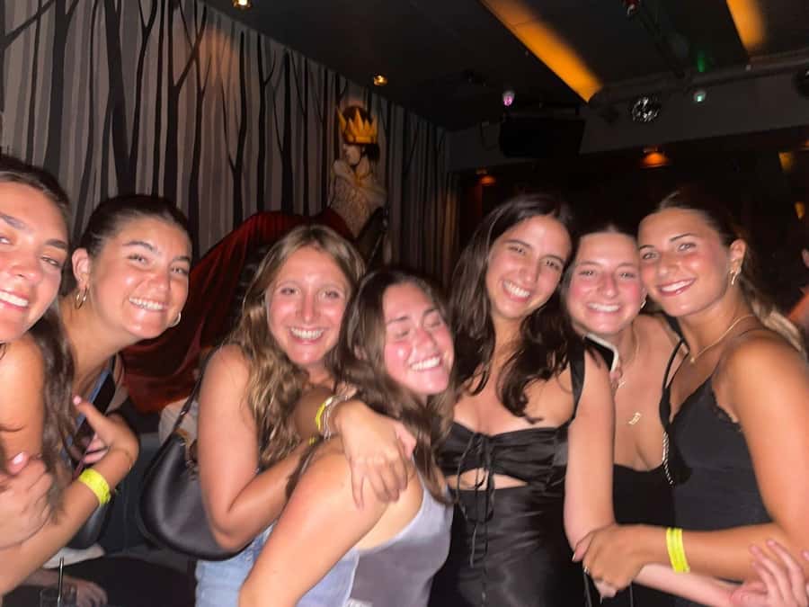 Tel Aviv: Pub Crawl and Nightlife Tour with Shots - Fourth venue: the night’s flexible finish