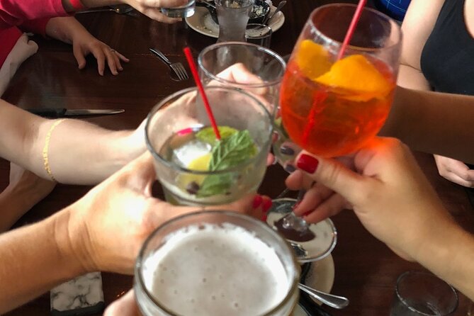The Charleston Boo Hag and Brews Ghost and Bar Tour - Philadelphia Alley: a close look at Charleston’s darker side