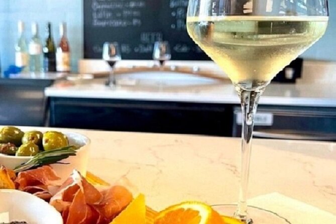 The Great Daytona Wine Bar Tour - Why this Daytona wine tour works