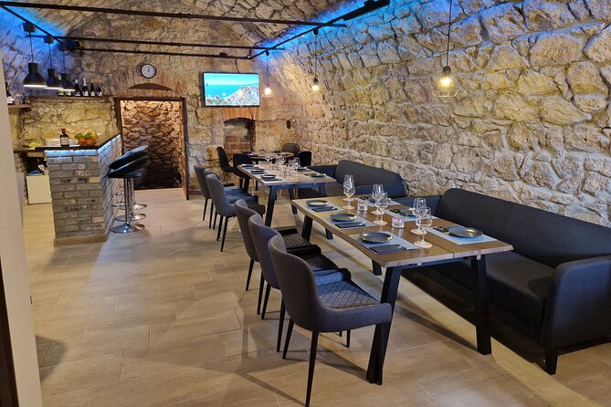 The only Wine Cocktail Club in Tokaj, Lunch & Fun, Hungary - Club WinoriuM, Tokaj’s cocktail cellar