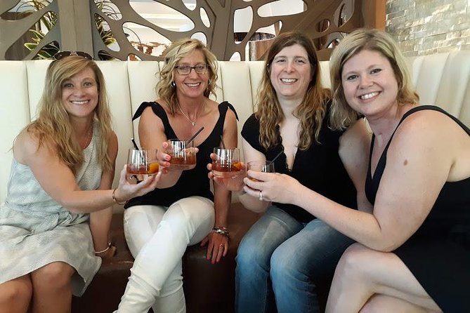 Thirsty Thursdays Tour (cocktails and appetizers) - Three stops with cocktails and food