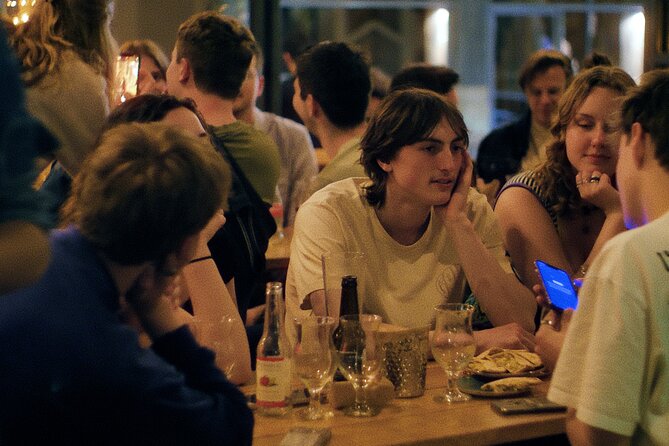 Thursday & Friday Night Pub Crawl for Professionals in Athens - What to bring and how to pace the night