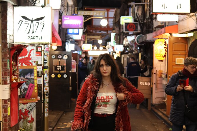 Tokyo Izakaya crawl (A tour of 2 izakayas, 1 bar, and a shrine) - What makes this Tokyo bar crawl different