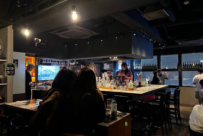 Tokyo: Shibuya Local Bar & Izakaya Crawl Tour - Group size, pace, and practical comfort