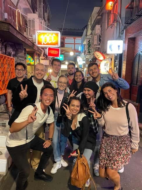 Tokyo: Shinjuku Bar and Izakaya Hopping Tour - Why Shinjuku works so well after sunset