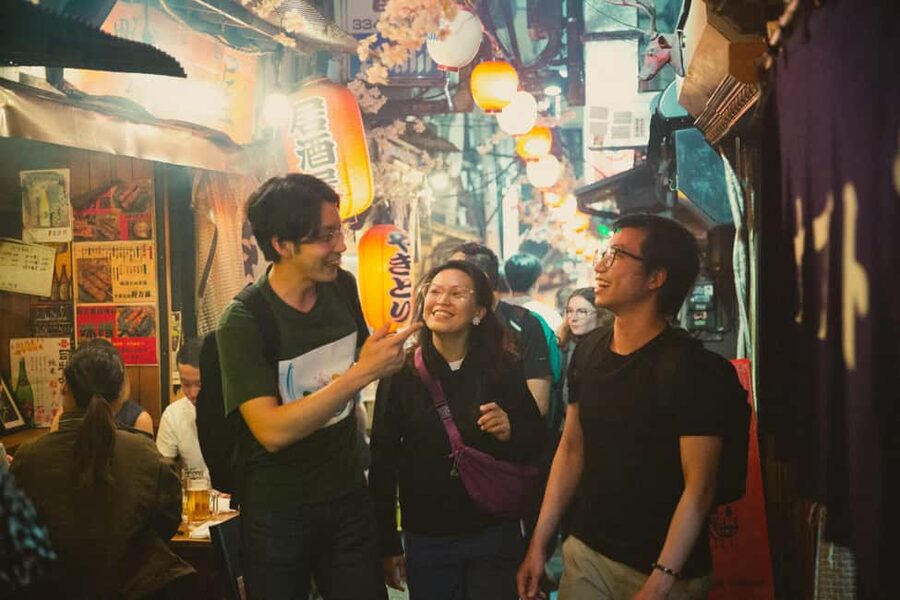 Tokyo: Shinjuku Izakaya and Golden Gai Bar Hopping Tour (2h) - Why this Shinjuku night works so well