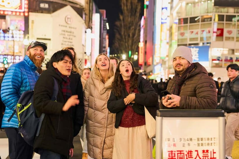 Tokyo: Shinjuku Nightlife & Secret Backstreets Walking Tour - Kabukicho: from red-light district to nightlife center