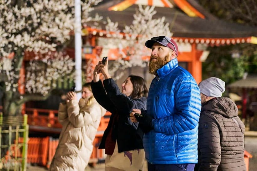 Tokyo: Shinjuku Nightlife & Secret Backstreets Walking Tour - What the $22 price really buys you