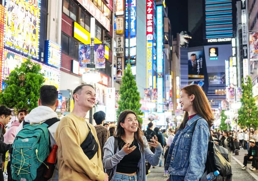 Tokyo: Shinjuku Nightlife & Secret Backstreets Walking Tour - Omoide Yokocho: tiny lanes and a sense of older Shinjuku