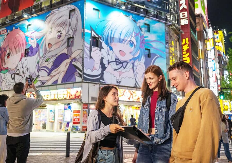 Tokyo: Shinjuku Nightlife Tour with Karaoke and Bar Hopping - Key points at a glance