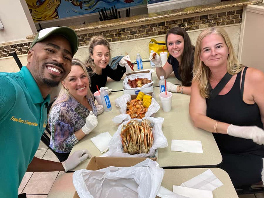 Treme Bar Crawl & Seafood Experience - Timing, comfort, and planning tips
