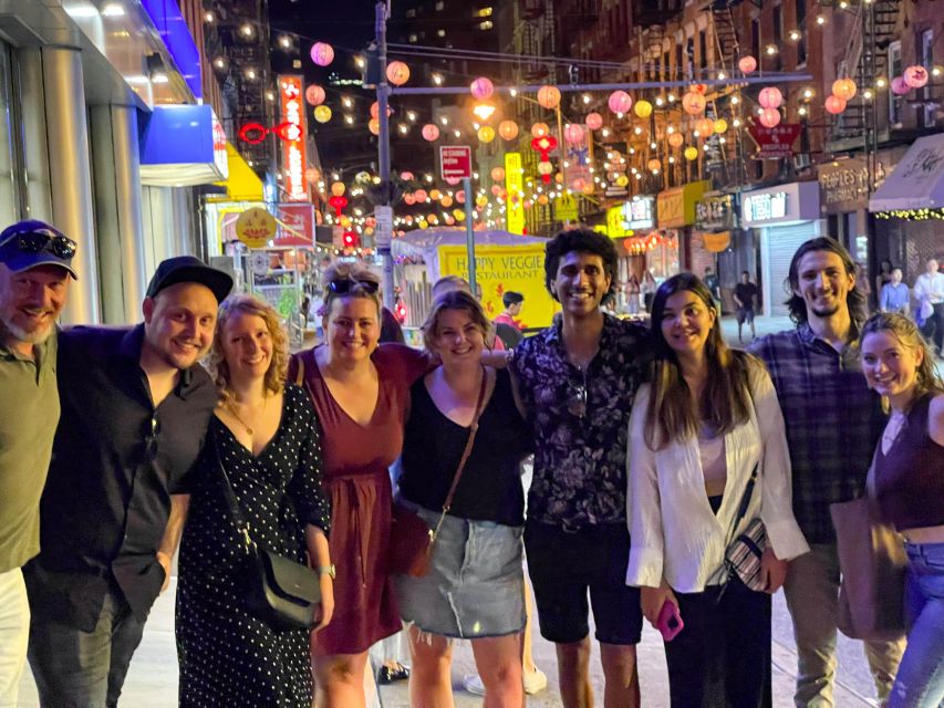 Ultimate Nightlife Group Tour NYC - A piano bar may become part of your night