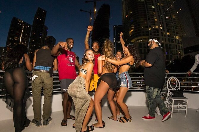 Ultimate Party in Miami : Boat Party, Party Bus & Nightclub - Snacks are included, but keep them modest