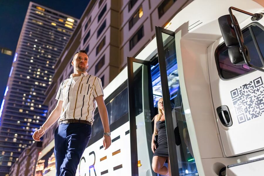 Vegas: 4-Hour Club Crawl with Party Bus Experience - Is $99 a good Las Vegas nightlife value?