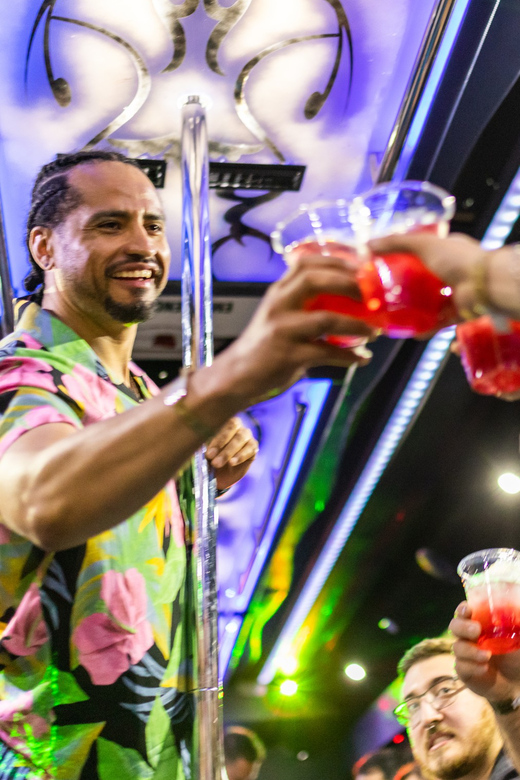 Vegas: 4-Hour Club Crawl with Party Bus Experience - Skip-the-line access and included admission