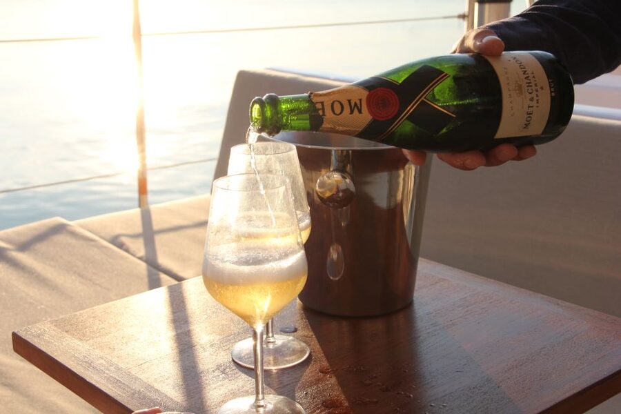 Venice: Golden Hour Cruise with Classical Music & Cocktail - The crew and the mood on board