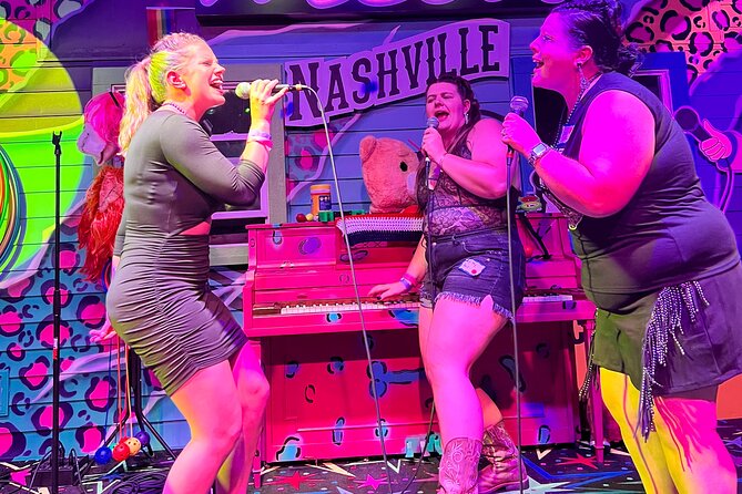 VIP Bar and Club Crawl in Nashville - Music, dancing, and the strongest part of the evening