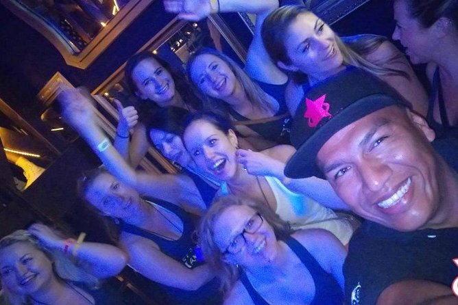 VIP Nightclub Tour in Puerto Vallarta - First stop: a fast start with included drinks