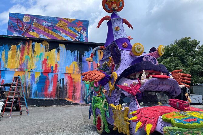 Visit Local Bars at Art District in San Juan - Walking through Santurce’s Art District