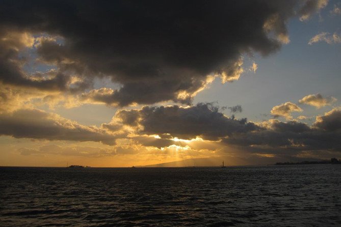 Waikiki Signature Sunset Catamaran Sail - Who will get the most from this cruise