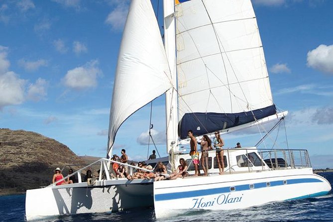 Waikiki Signature Sunset Catamaran Sail - Leaving Honolulu and finding your spot on deck