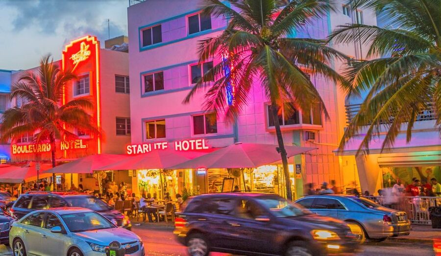 Walking Tour with Cocktails(optional) Miami - Key points to know before you book