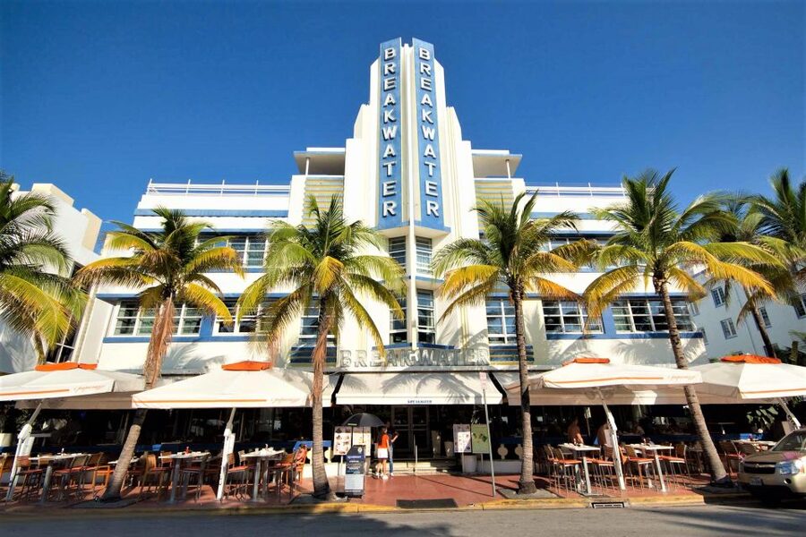 Walking Tour with Cocktails(optional) Miami - Inside the Essex House Hotel