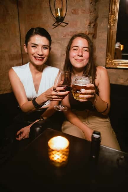 Wednesday Night Live Music with Cocktails - Who should book this experience?