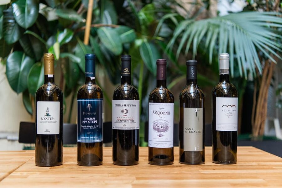 Wine and food pairing in Psyche Wine bar, near Syntagma - The Greek Cheeses And Cold Cuts