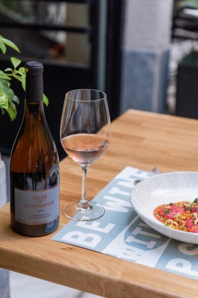 Wine and food pairing in Psyche Wine bar, near Syntagma