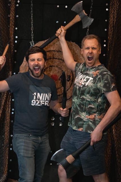 WOODCUTTER - AXE THROWING & BAR EXPERIENCE IN FRANKFURT - Who should book this activity?