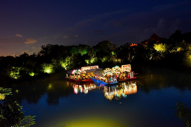 Xoximilco Ticket: Boat Fiesta, Traditional Tasting & Tequila Bar - The Mexican tasting dinner