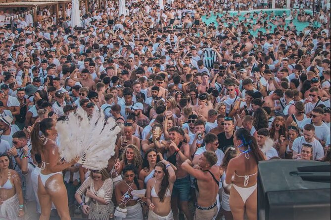 Zante Club Crawl with Free Drinks & VIP Entry - VIP queue access and why it has real value